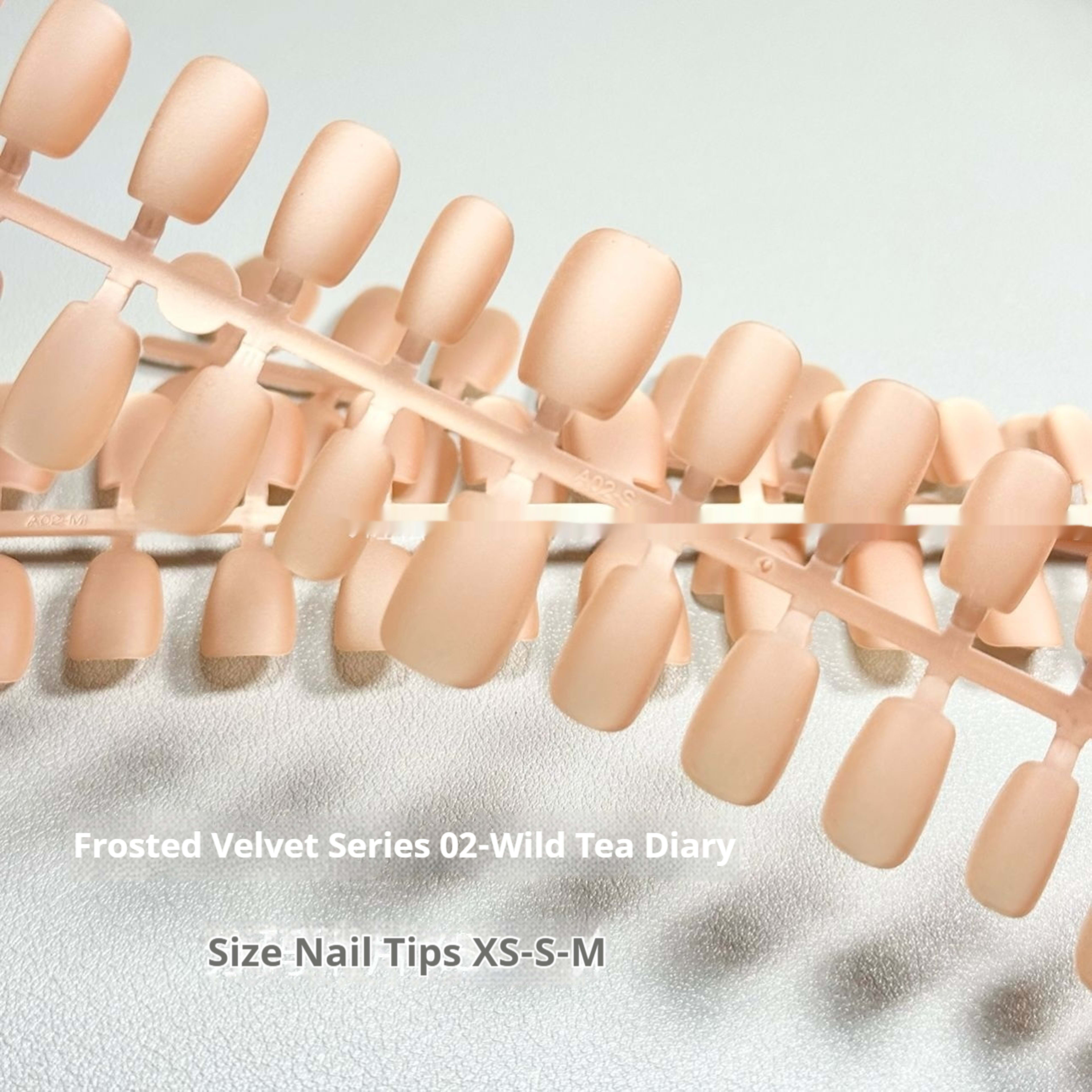 Frosted Velvet Cat's Eye 01 Island Diary Aurora Nail Art 3