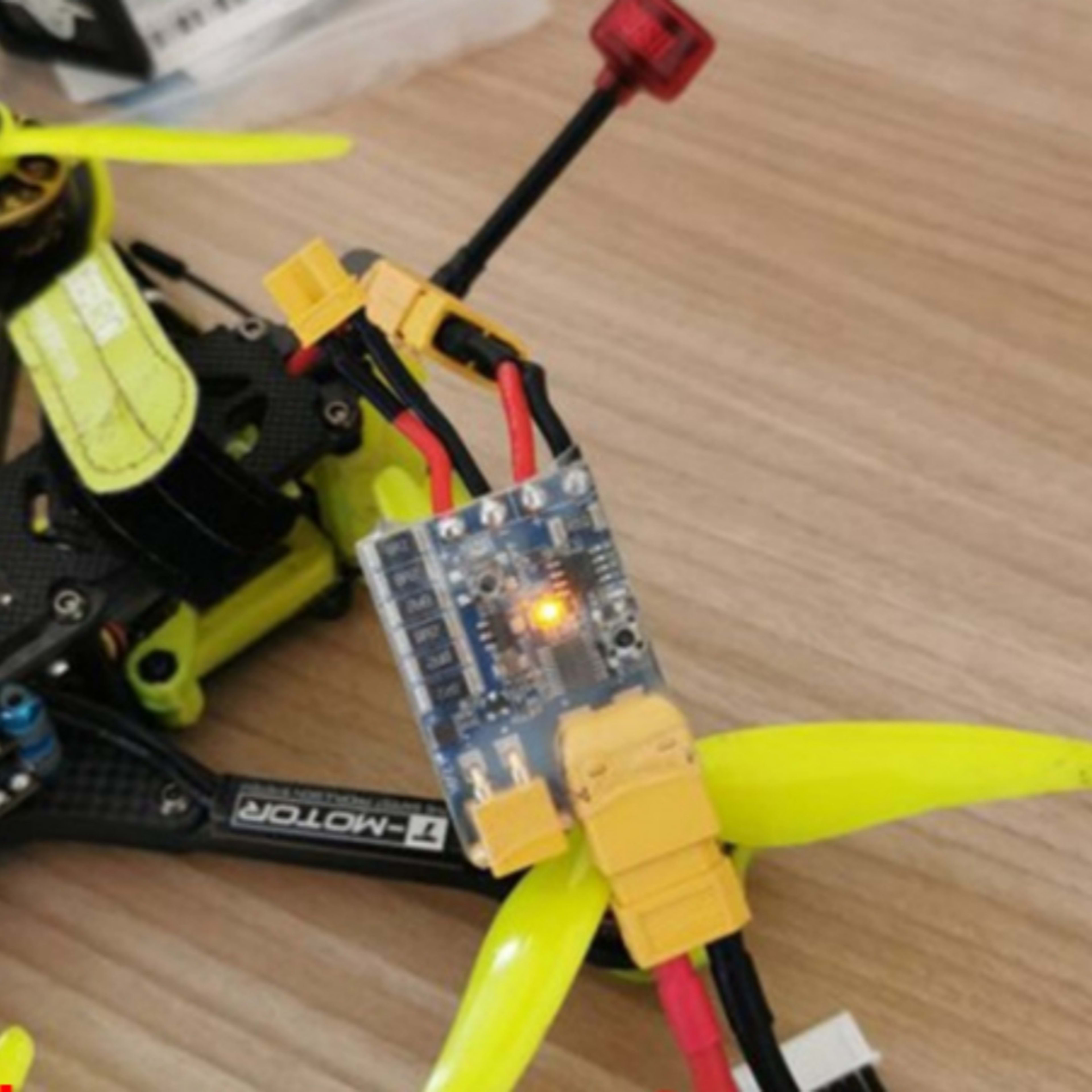 Unmanned Aerial Vehicle Crossing Machine Anti Short Circuit Protector Fuse 1