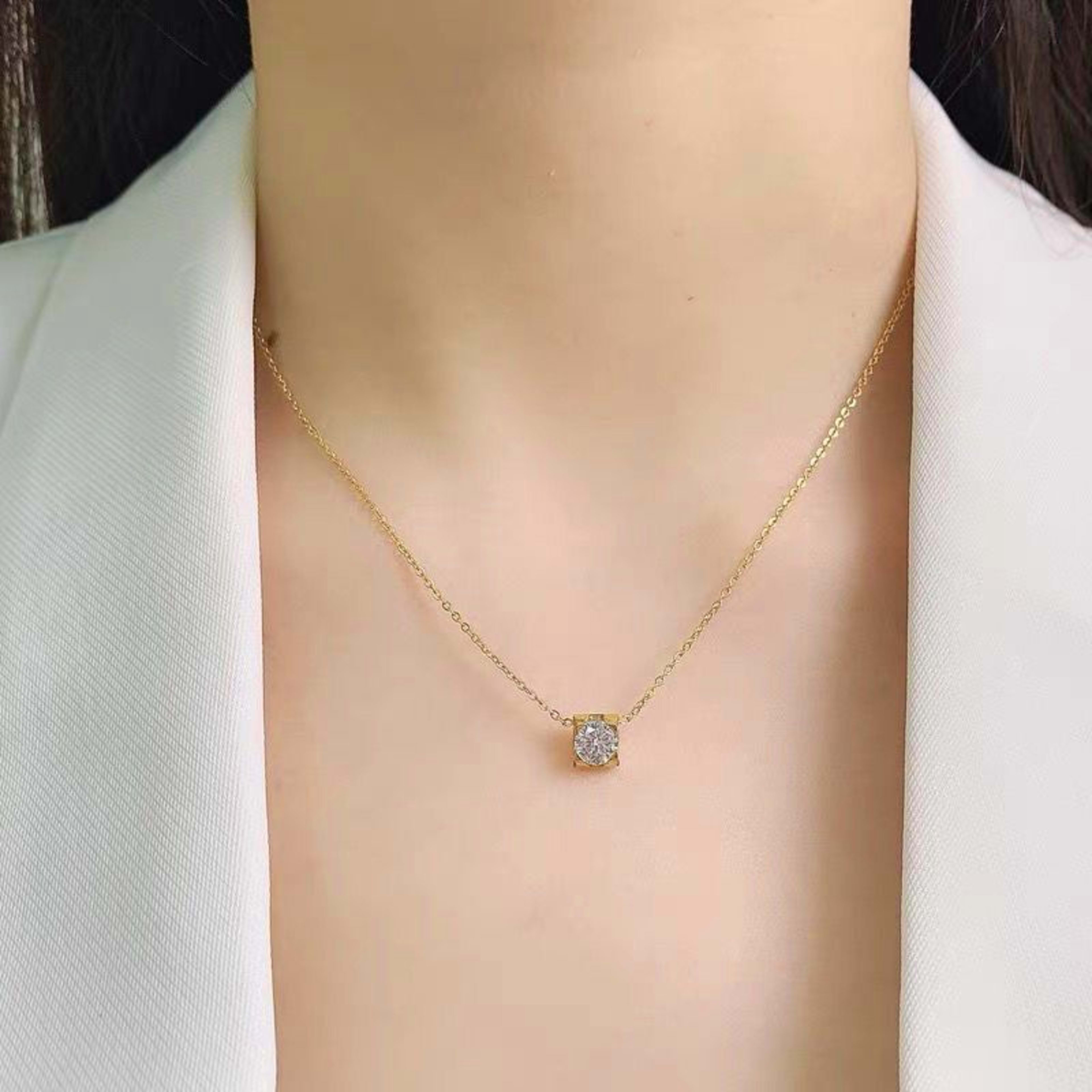 Simple Four-claw Single Diamond Pendant Female Temperament Titanium Steel Necklace 11