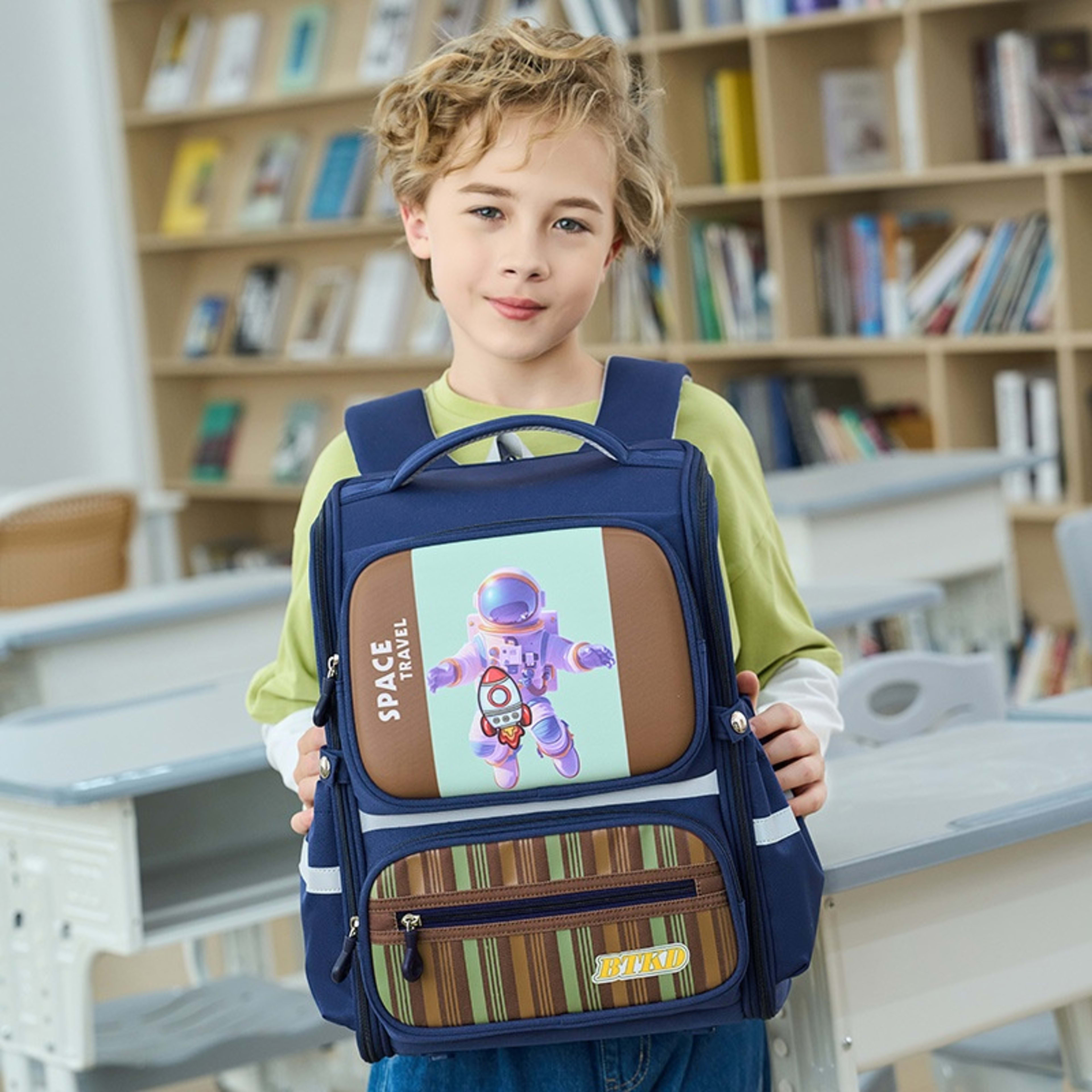 Astronaut Bag Schoolbag Burden Reduction Boys And Girls Large Capacity 9