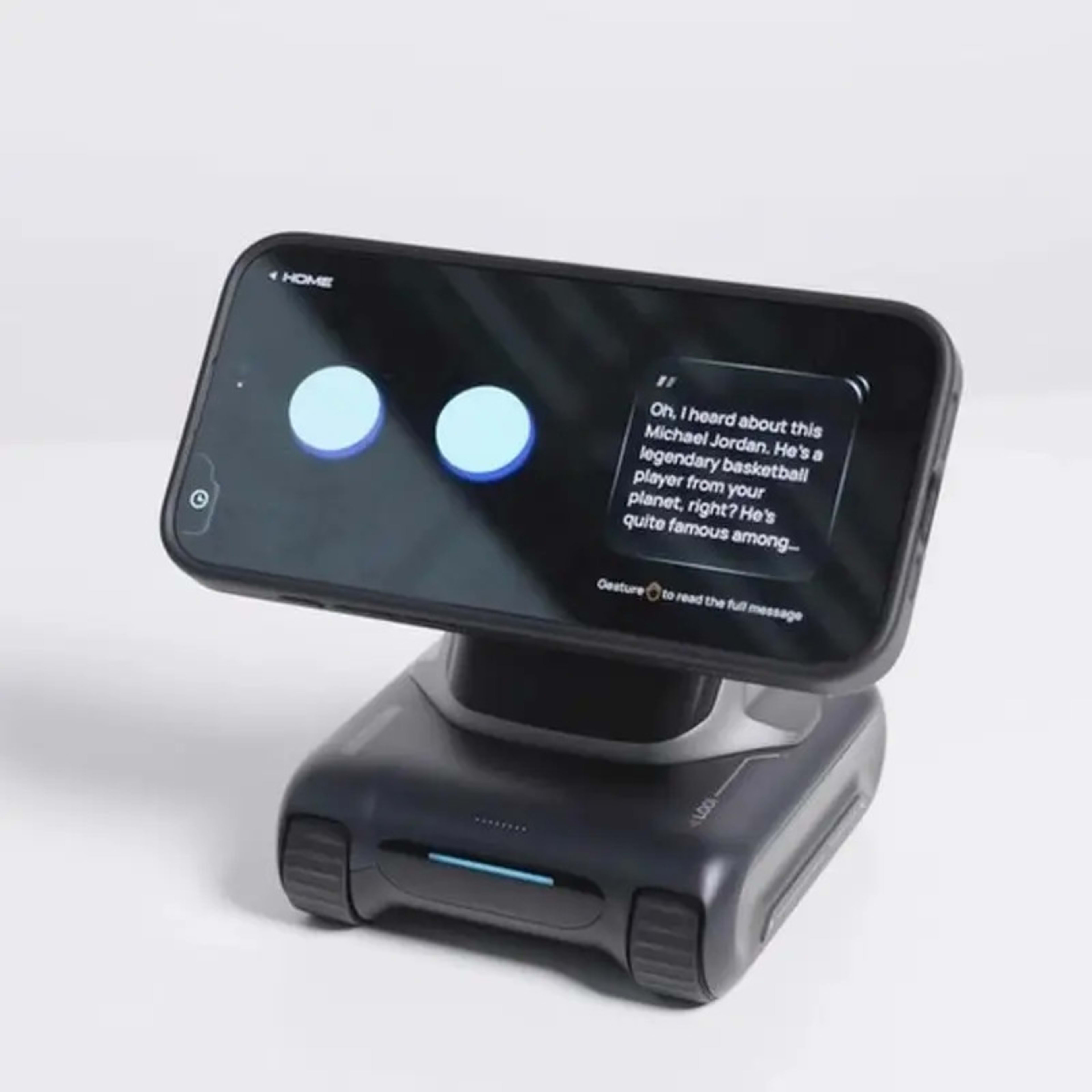 LOOI Robot DeepSeek A Large Model