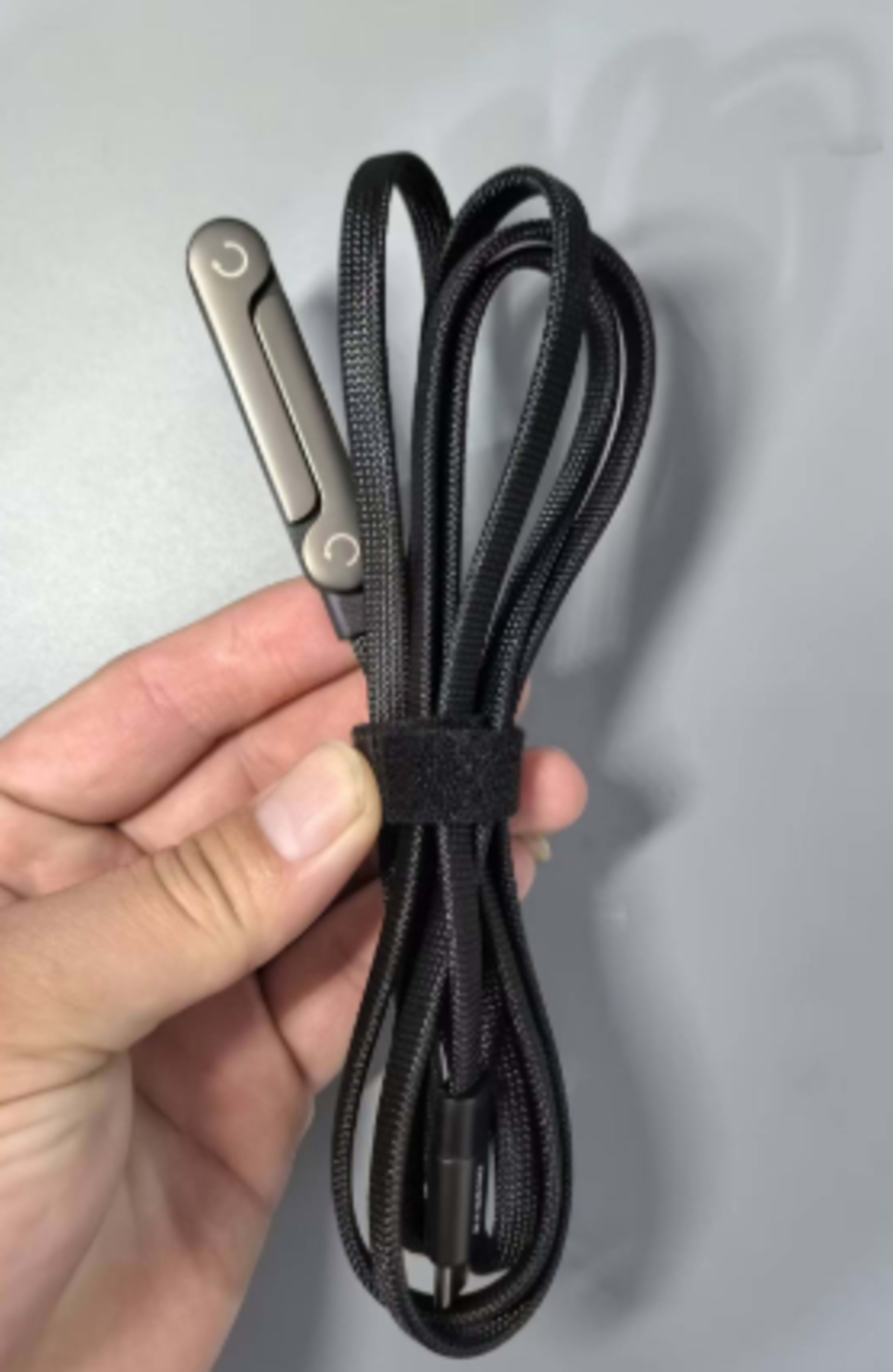 Fast Charging Foldable Bracket Data Cable 2-in-1 Data Wire Foldable Phone Tablet Stand Type-C To Type-C USB-A To Type-C