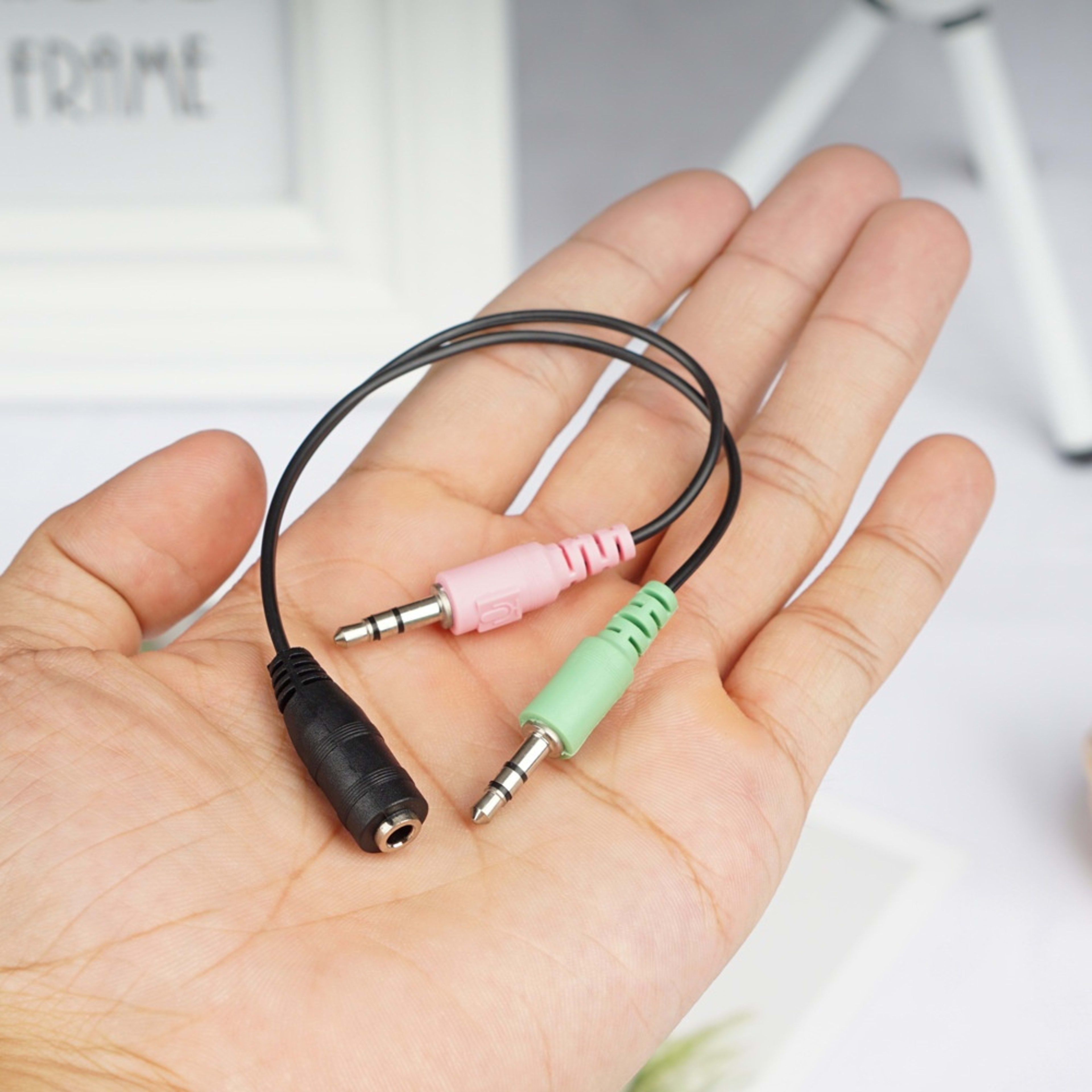 Computer Splitter Cable 1-to-2 Microphone Adapter Cable 4