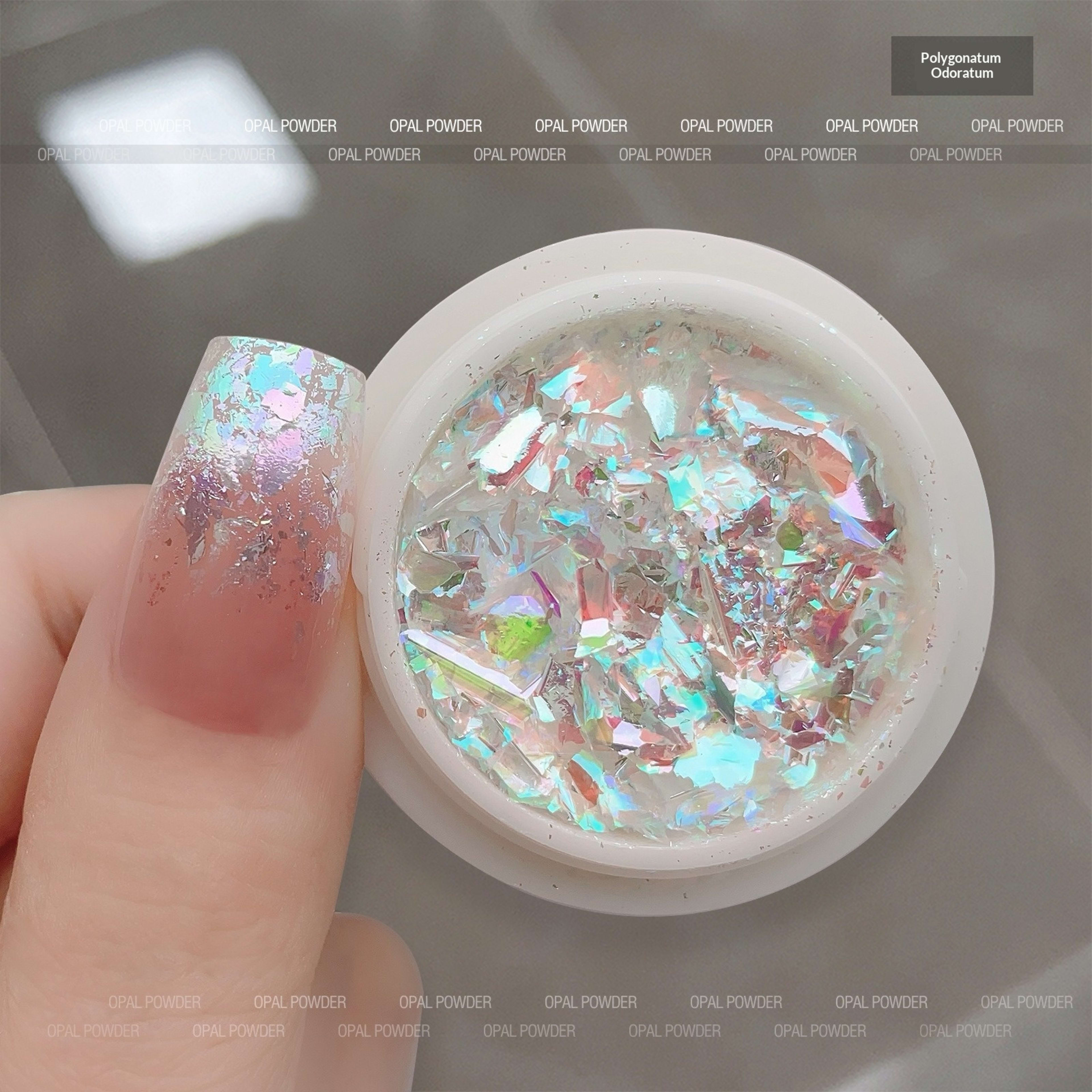 Nail Glitter Powder For A Dazzling Eye-catching Manicure 9