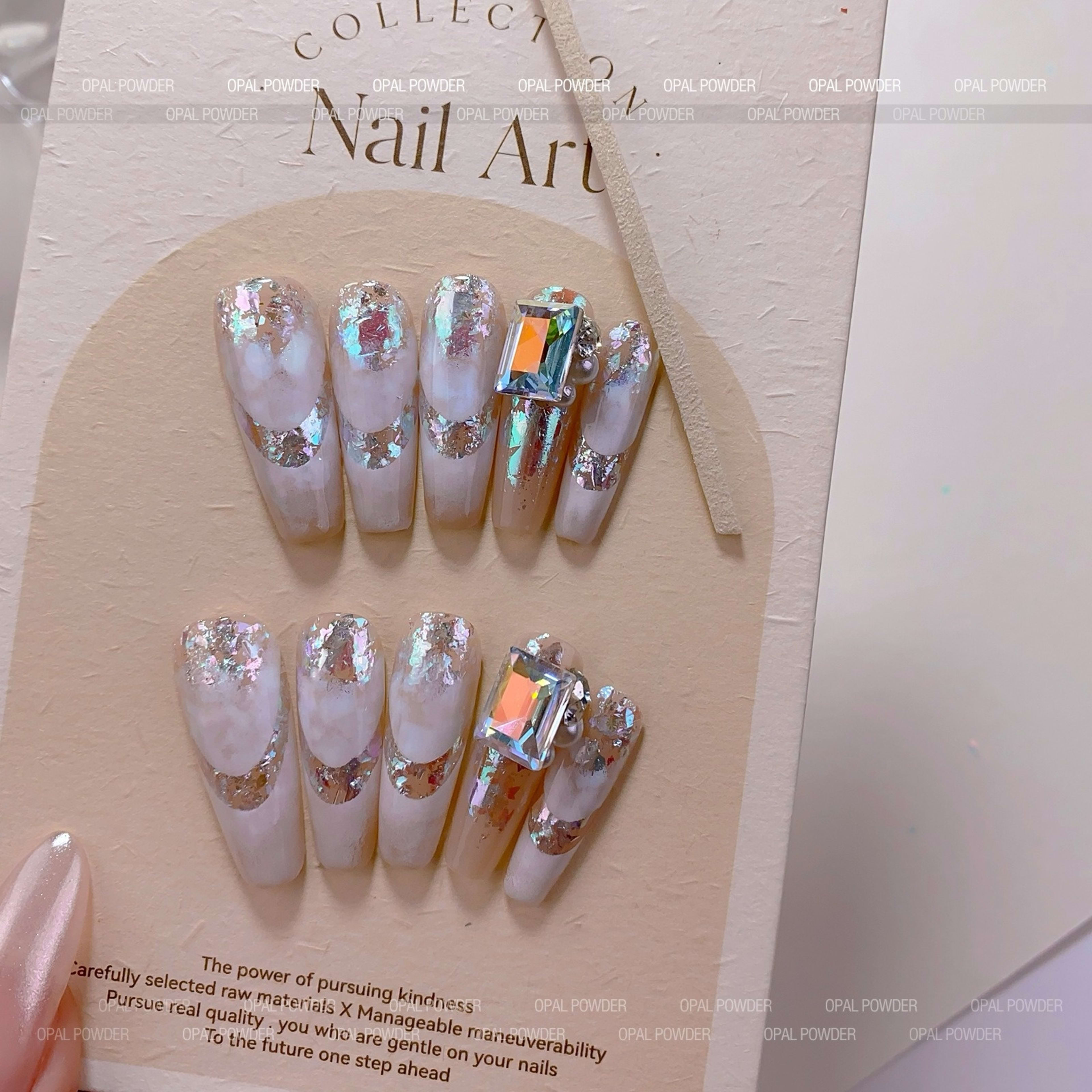 Nail Glitter Powder For A Dazzling Eye-catching Manicure 8