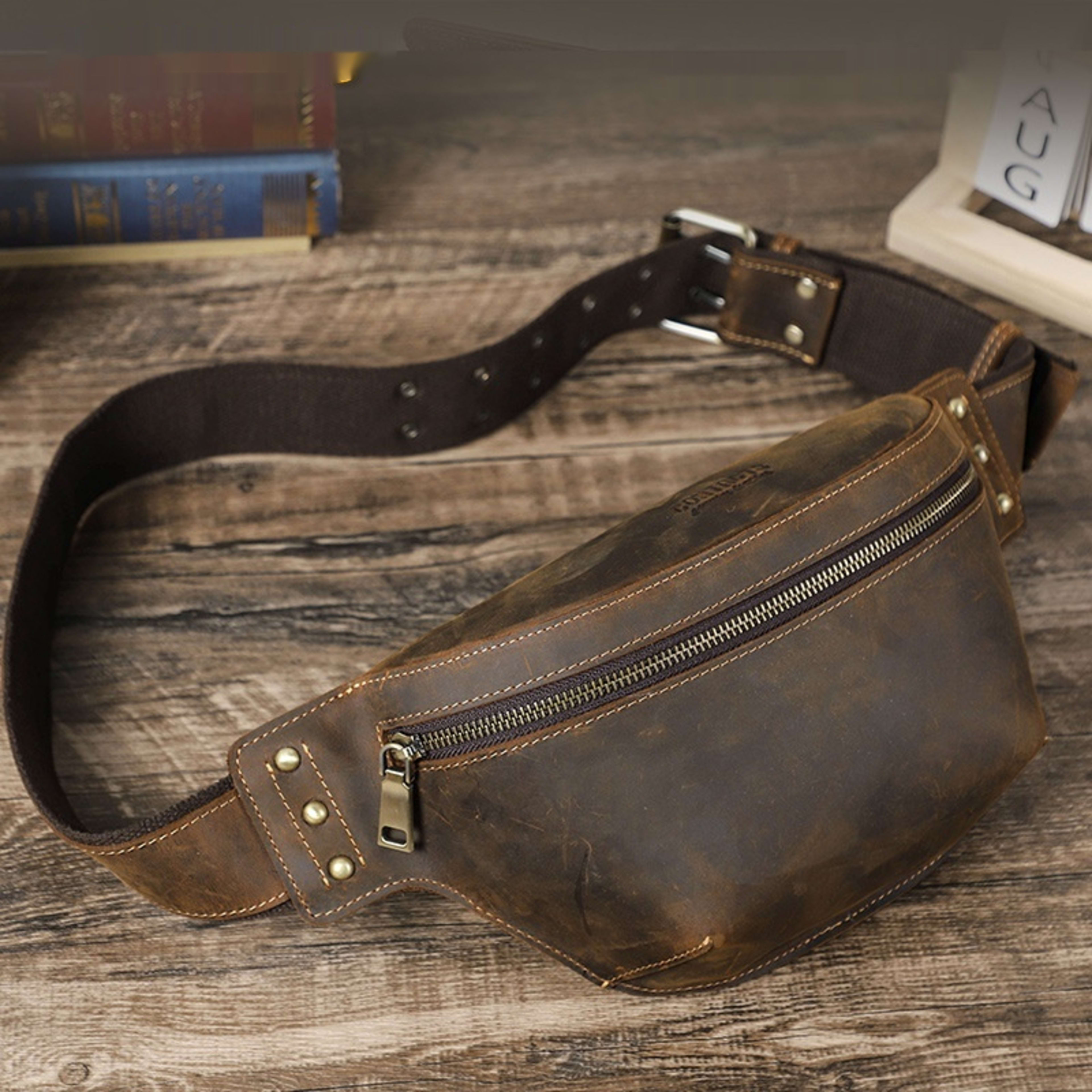 Retro Horsehide Waist Bag For Men 4