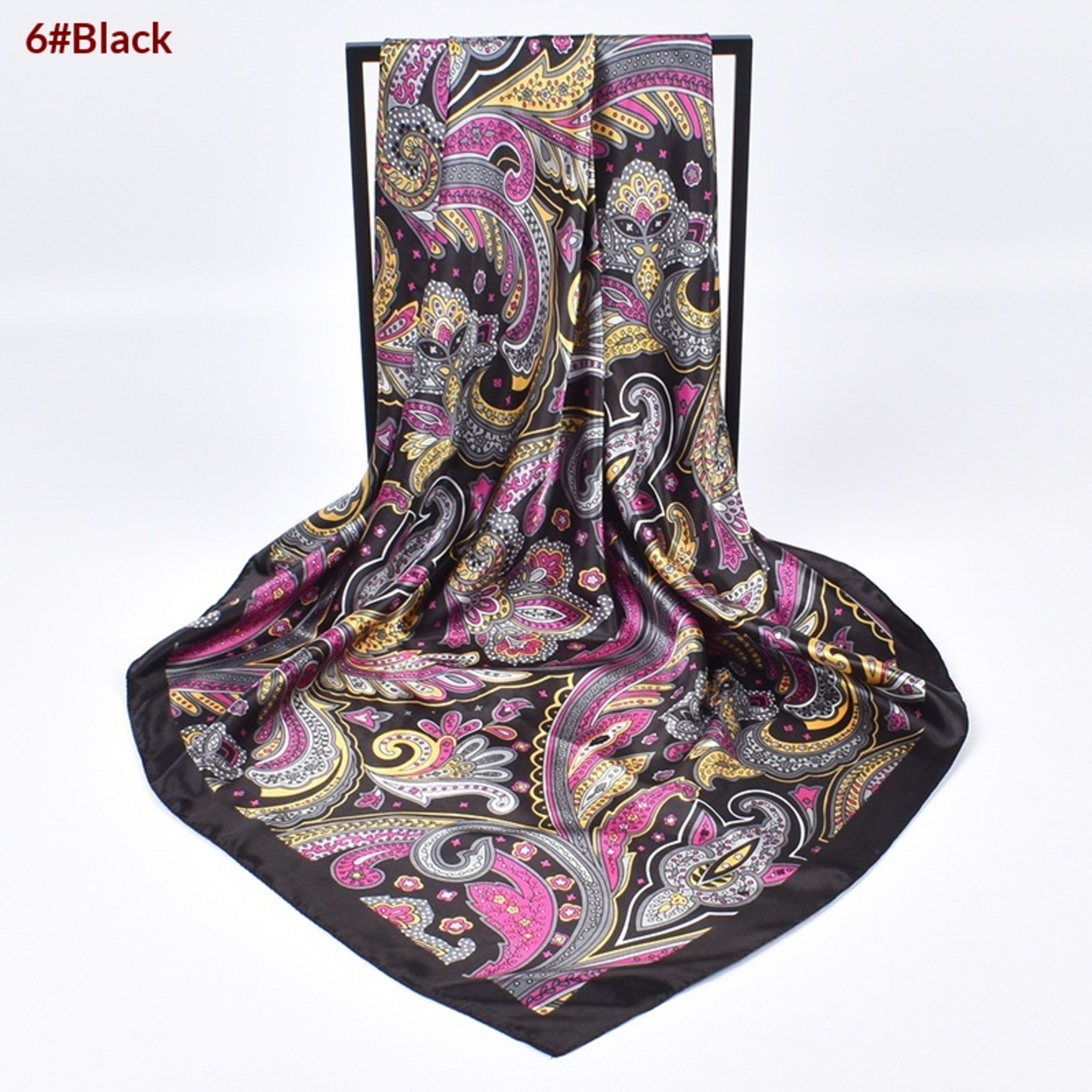 Fashionable And Elegant Scarf For Women 1