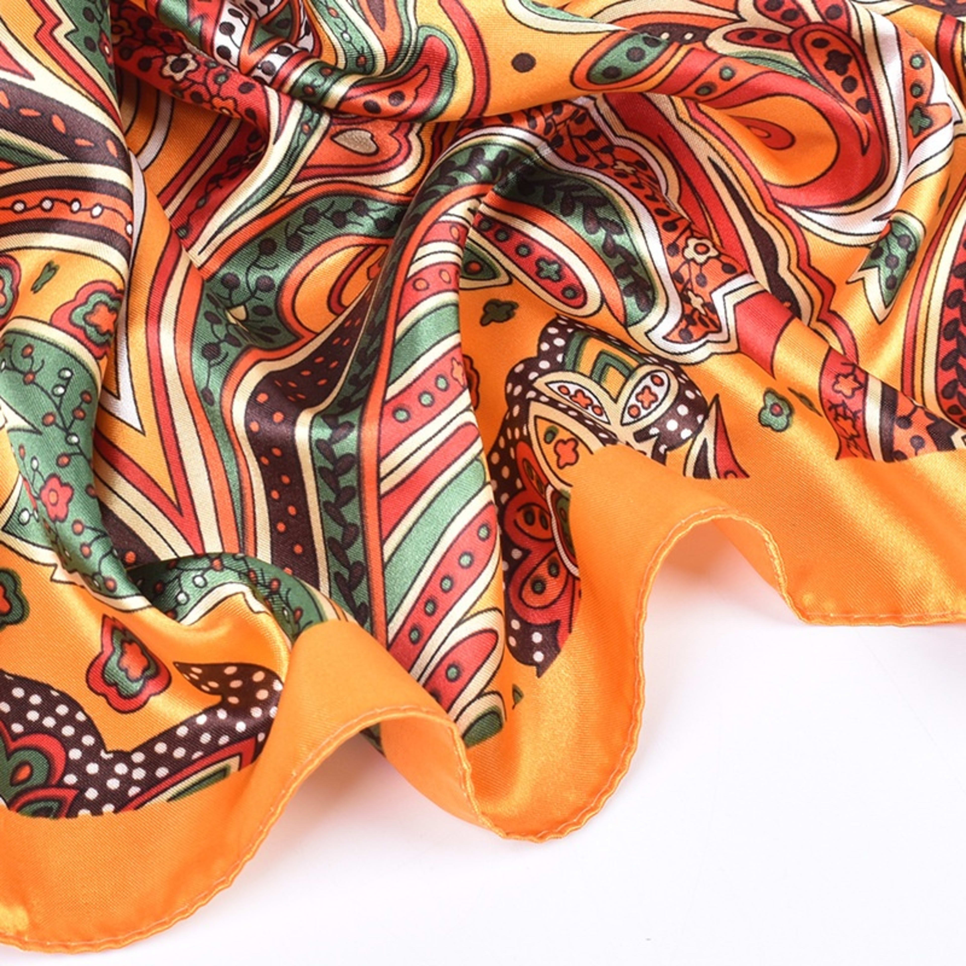 Fashionable And Elegant Scarf For Women 2