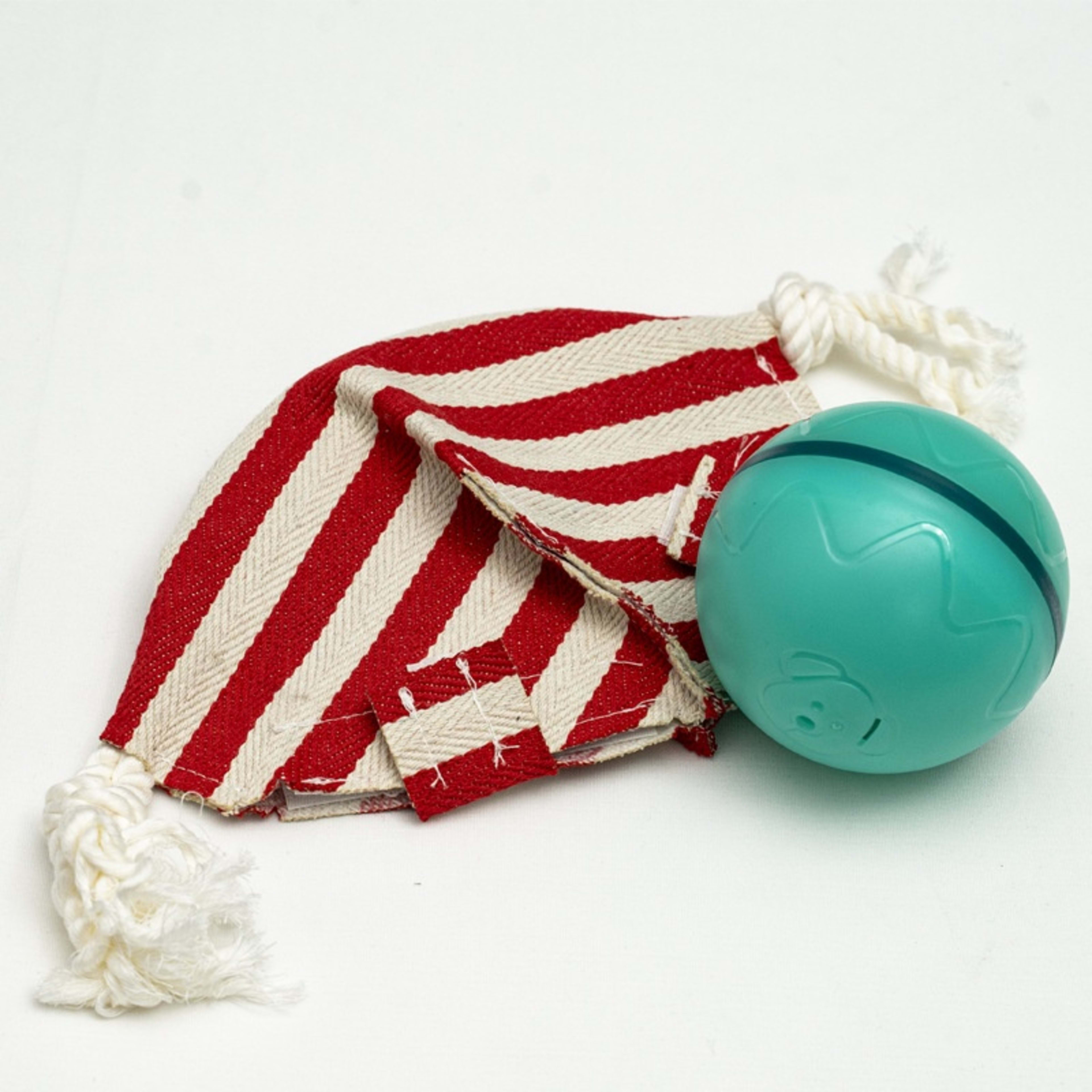 Self-Entertaining Ball Unbite Electric Remote-Controlled Jumping Dog Toy 8