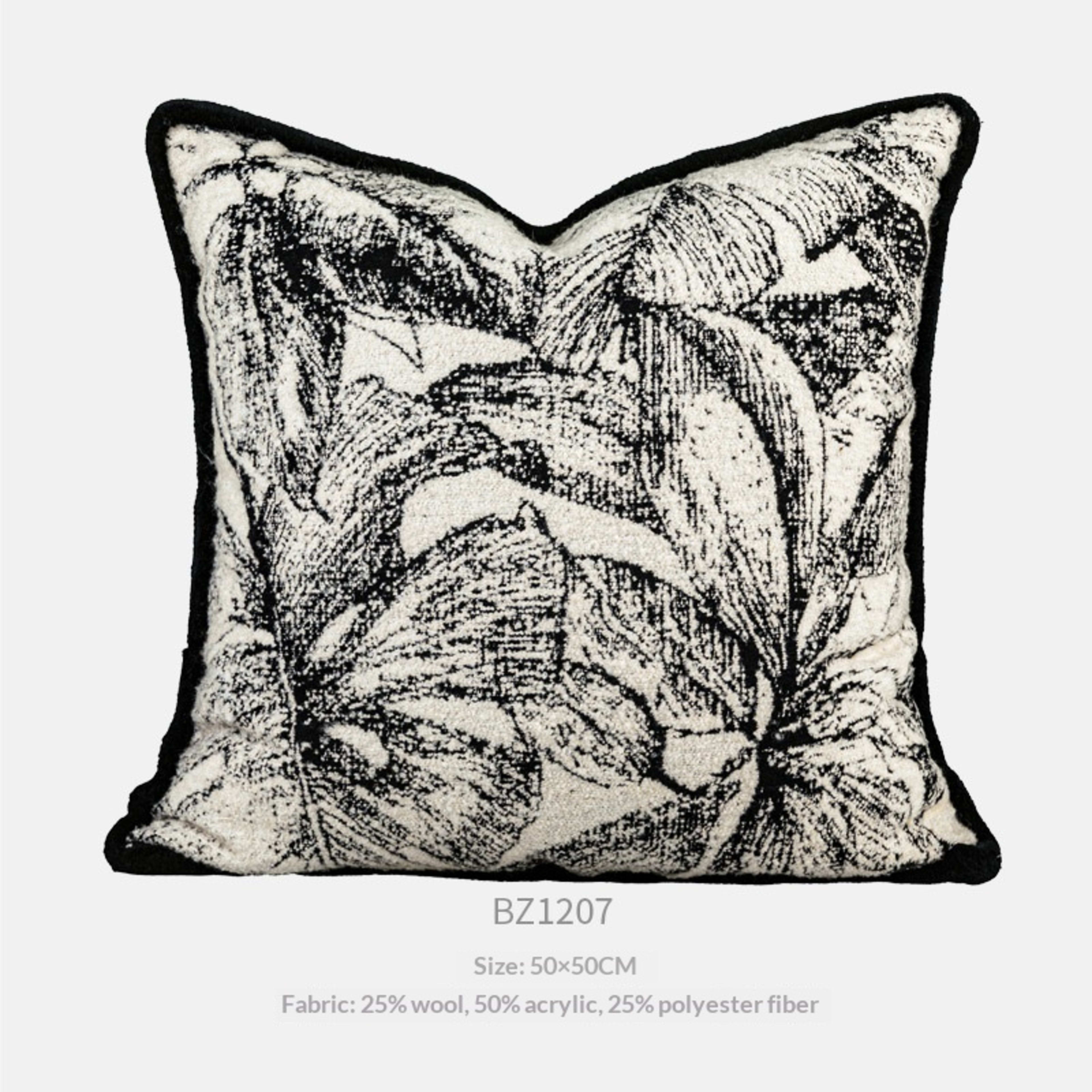 French Vintage-style Living Room Sofa Model Room Throw Pillow 3