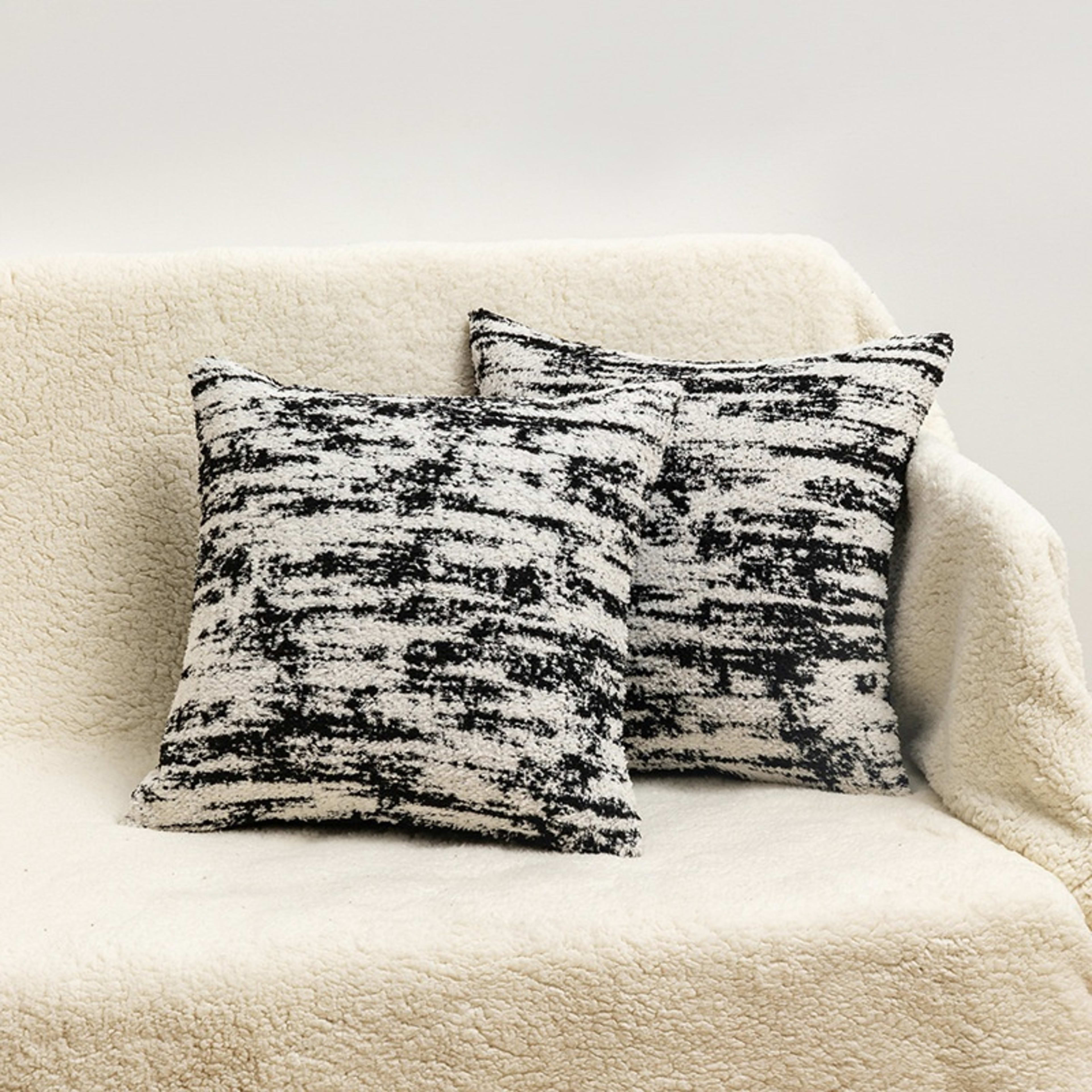 New Light-luxury Snowflake Mink Velvet Pillowcase 5