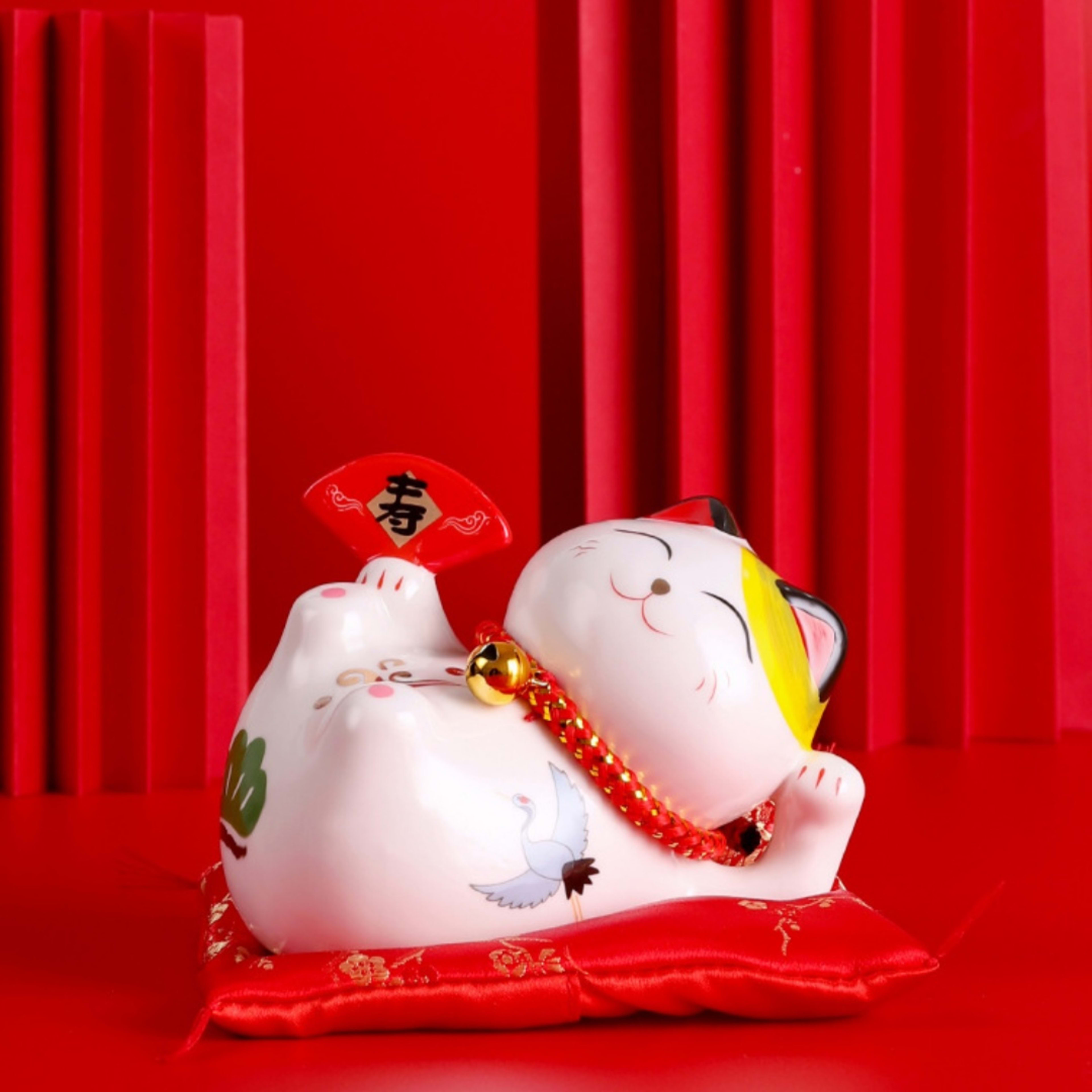 Creative Home Decor Ceramic Lucky Cat Ornament 4