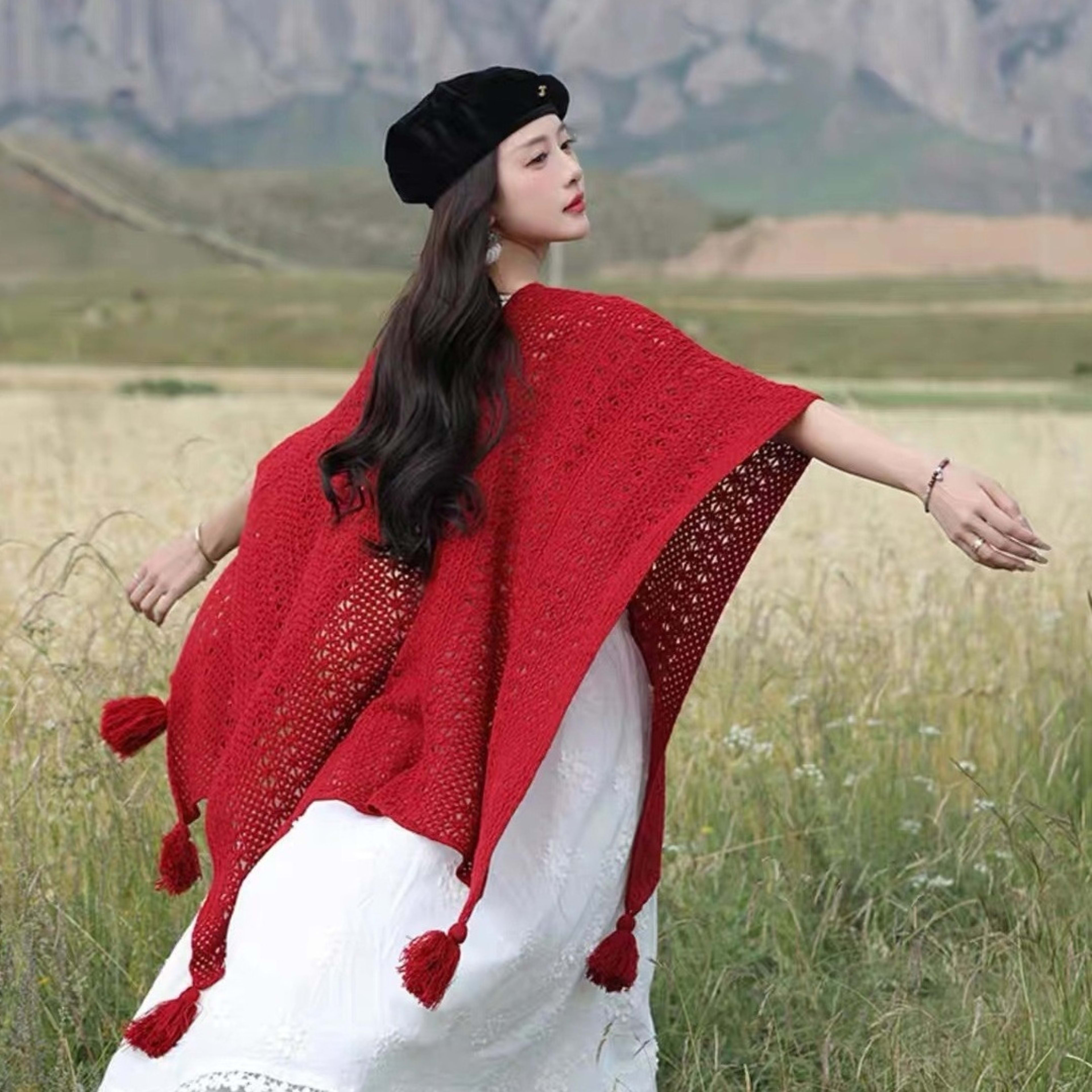 Womens Knitted Tassel-Trimmed Open-Front Cape For Photos 11