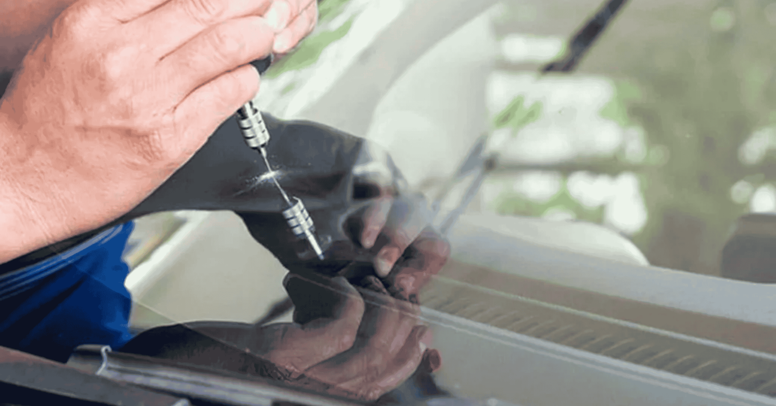 Can You Repair a Cracked Windscreen