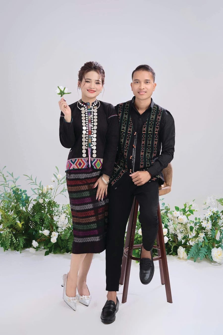 Nhờ tiếng kèn tình yêu, nhiều đôi trẻ người Vân Kiều đã nên duyên (minh họa) - Ảnh: K.S