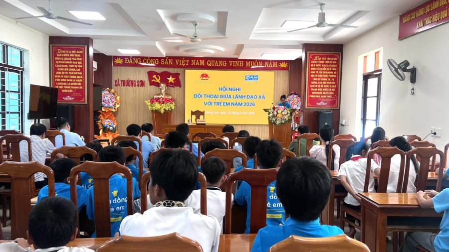 Quang cảnh buổi đối thoại - Ảnh: H.T
