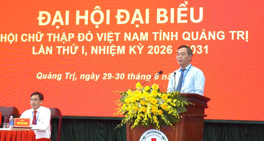 Đồng chí Vũ Thanh Lưu, Phó Chủ tịch Trung ương Hội Chữ thập đỏ Việt Nam phát biểu chỉ đạo đại hội - Ảnh: C.H