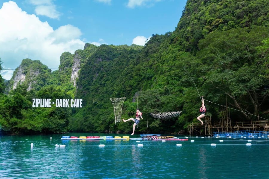 Nhiều điểm du lịch ở Phong Nha-Kẻ Bàng thu hút du khách đến trải nghiệm - Ảnh: N.H