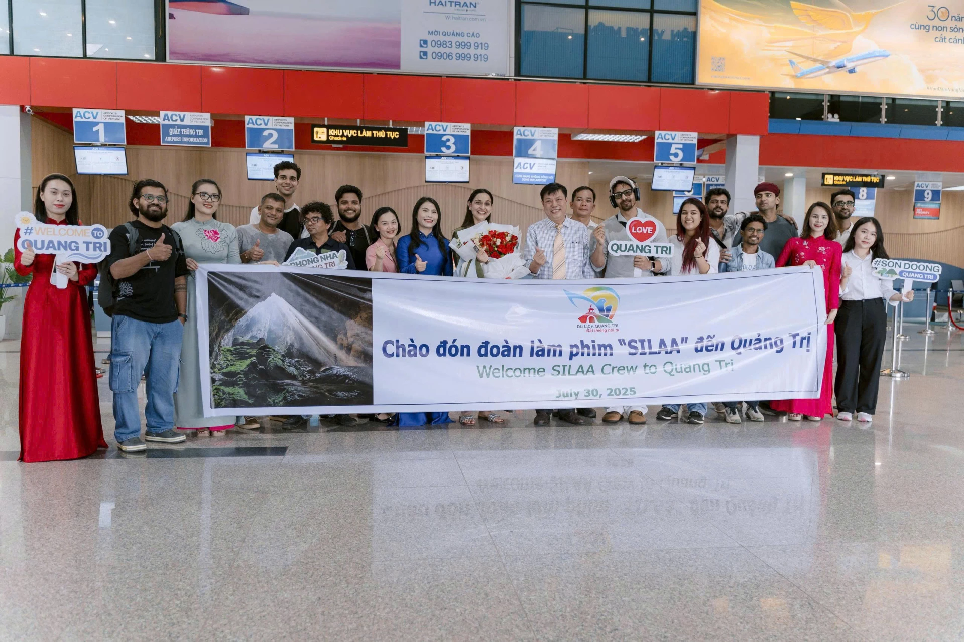 Sở Văn hóa, Thể thao và Du lịch Quảng Trị đón đoàn làm phim Bollywood -Ảnh: D.H