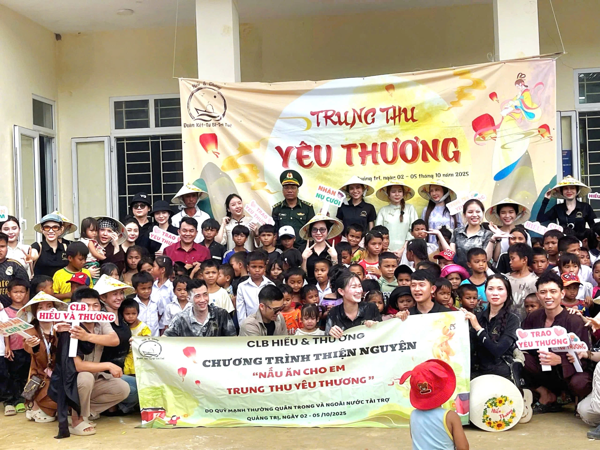 Chương trình giúp các em có một mùa Trung thu trọn vẹn hơn - Ảnh: M.L