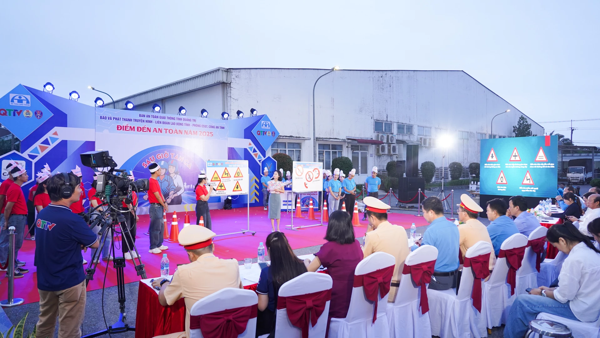 Thiên đường An Toàn 2025: Sân Chơi Vui Sau Giờ Học. Tổ chức sân chơi Điểm đến an toàn năm 2025 'Sau giờ tan ca'