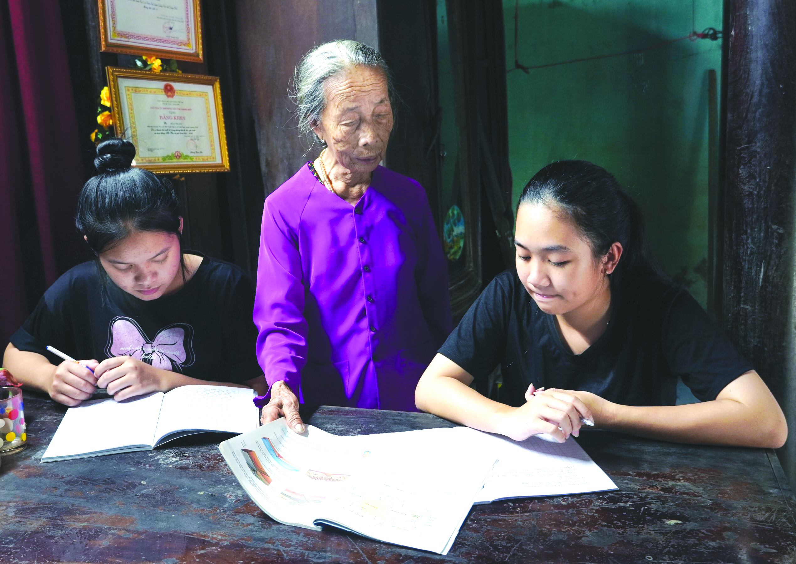 Mái nhà chung của học sinh nghèo