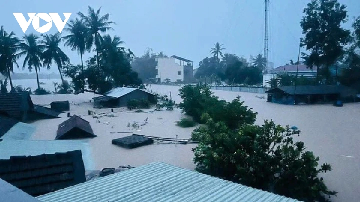 Mưa lớn diện rộng tại Nam Trung Bộ gây ngập lụt cục bộ.