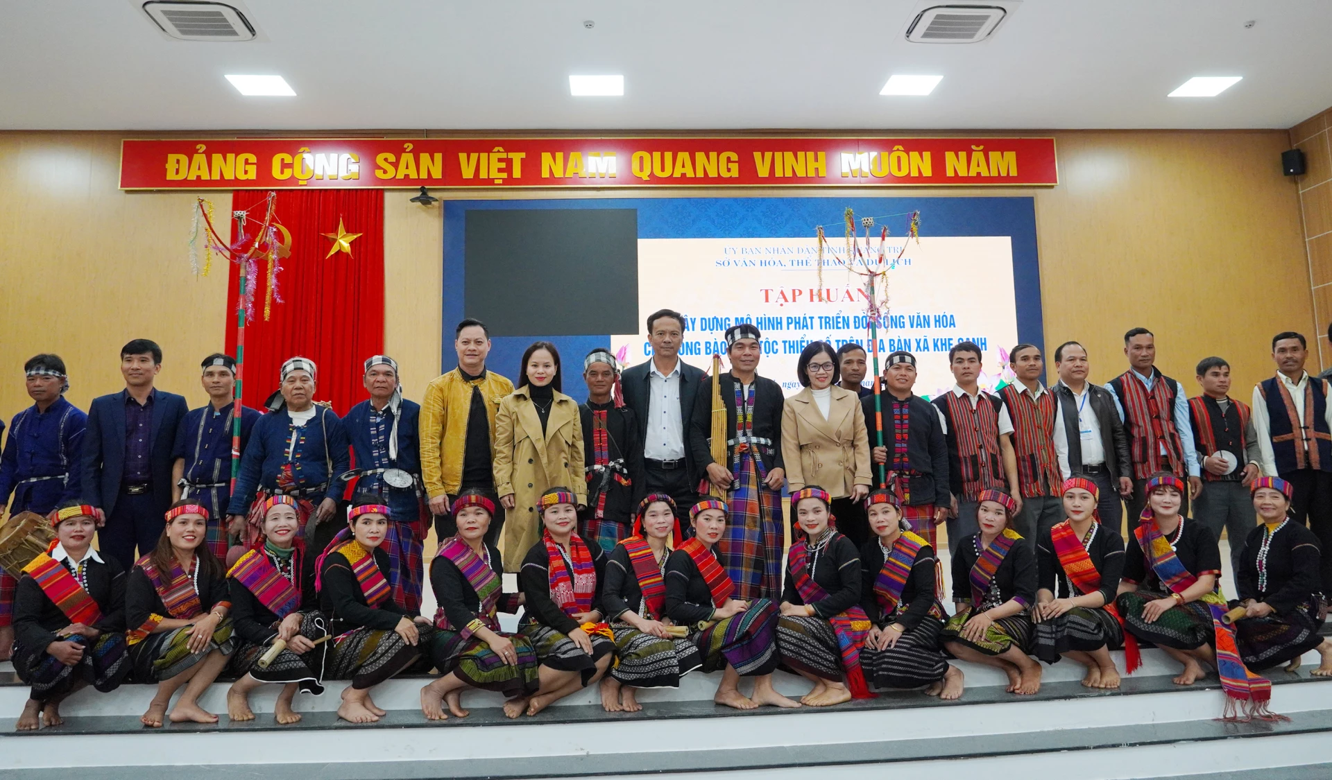 Văn hóa truyền thống: Chìa khóa vàng bứt phá du lịch Việt Phát huy giá trị văn hóa truyền thống gắn với phát triển du lịch