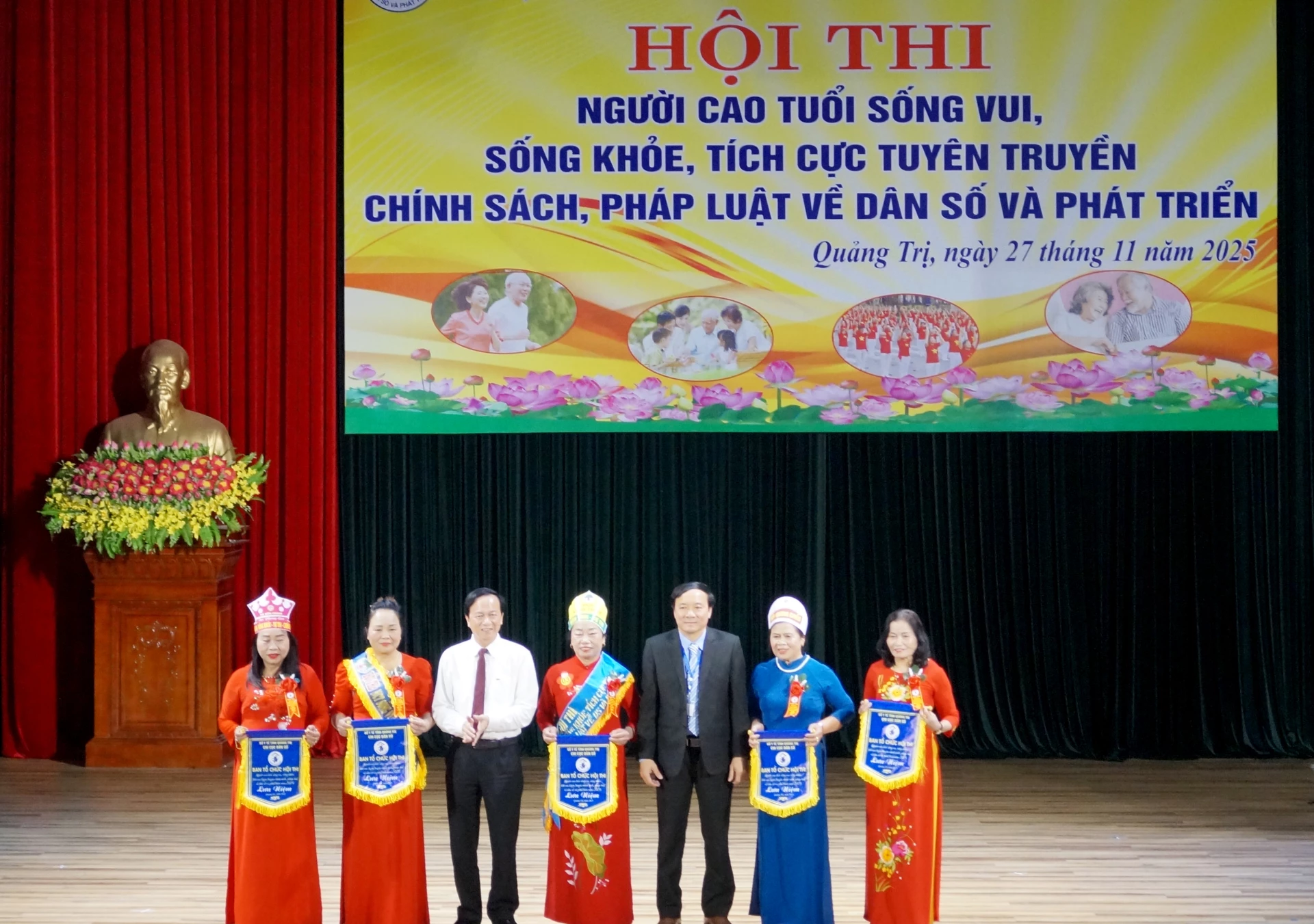 Người cao tuổi Vĩnh Linh tỏa sáng trong công tác dân số và phát triển