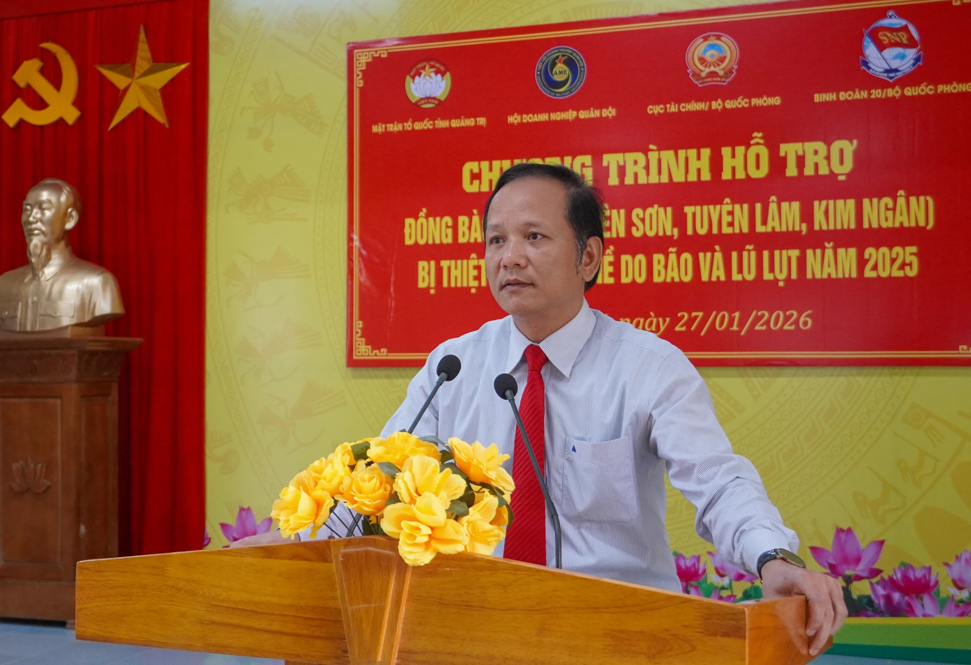 Đại diện lãnh đạo xã Kim Ngân phát biểu tại chương trình - Ảnh: N.H