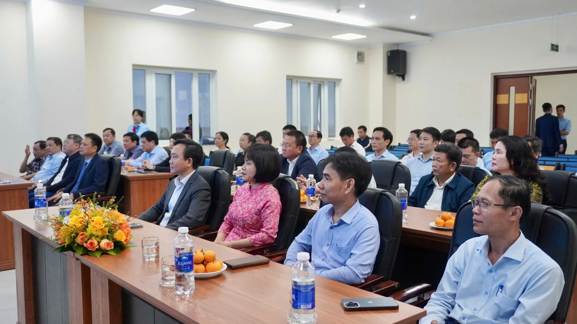 Hiện đại hóa y tế tỉnh: Trao tặng thiết bị, cứu sống bệnh nhân Trao tặng thiết bị y tế cho các bệnh viện trên địa bàn tỉnh