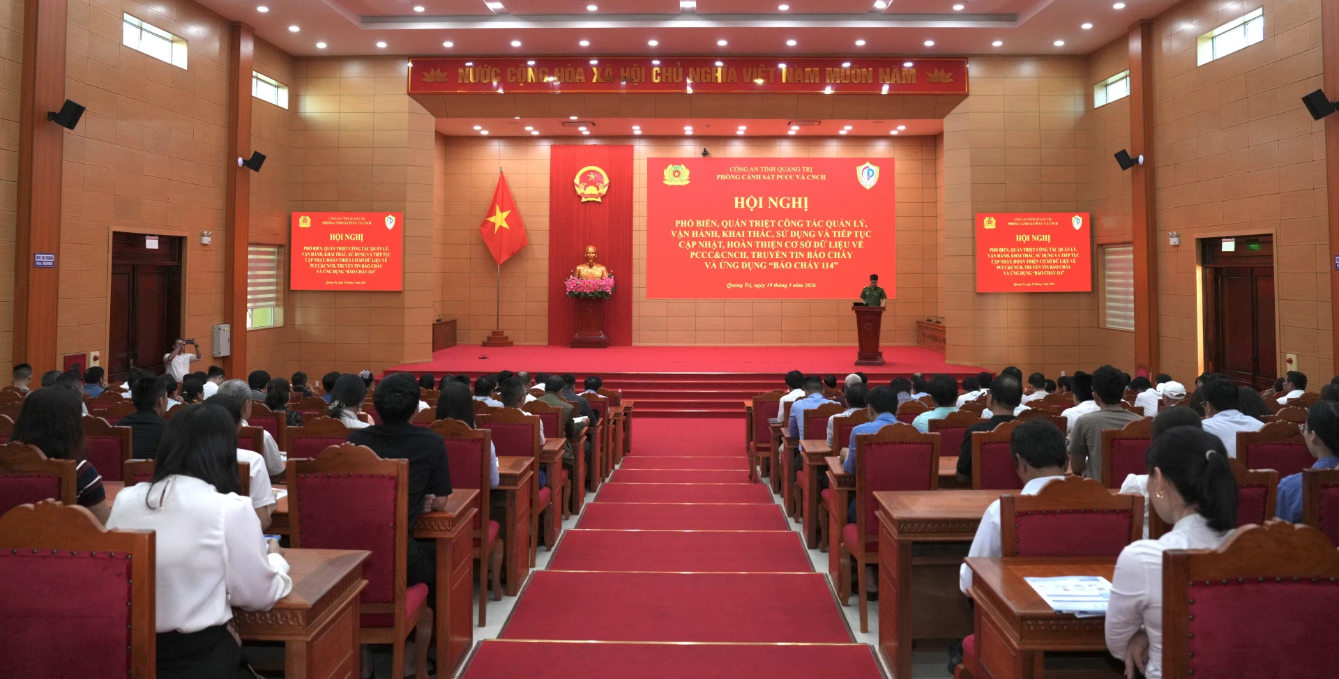 Triển khai quản lý, vận hành cơ sở dữ liệu phòng cháy, chữa cháy và hệ thống truyền tin báo cháy