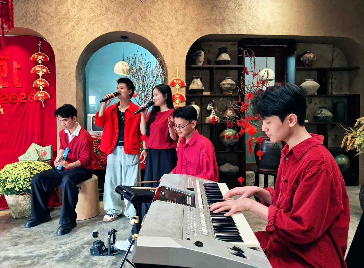 Khám phá bản thân: Tìm nguồn năng lượng, sống trọn vẹn Tìm 'mạch nguồn' của chính mình