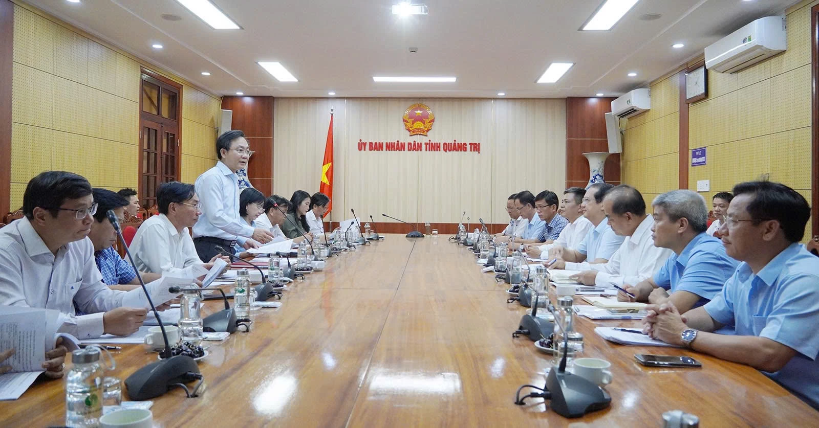 Quang cảnh buổi làm việc - Ảnh: H.N
