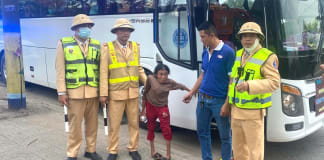 Kịp thời hỗ trợ người phụ nữ khuyết tật ở tỉnh Nghệ An đi lạc về với gia đình