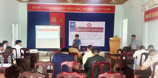 Bồi dưỡng kỹ năng số cho thành viên Tổ công nghệ số cộng đồng xã Khe Sanh