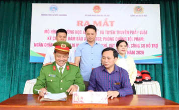 Để người dân dễ tiếp cận pháp luật