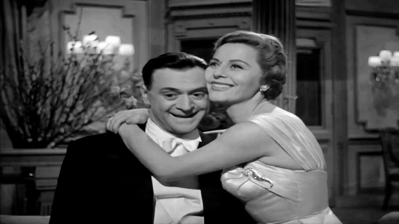 Fotograma de El hombre virgen (1956)