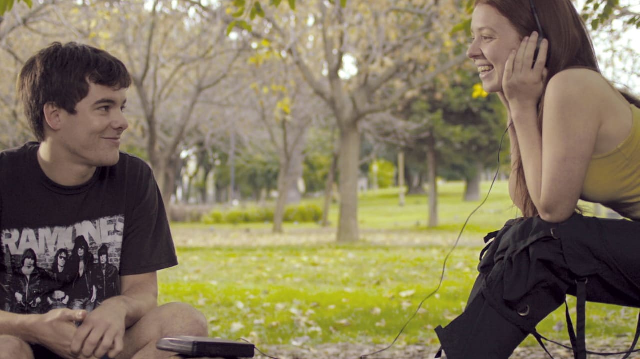 Renato Quattordio y Agustina Cabo en Yo, adolescente (2020)