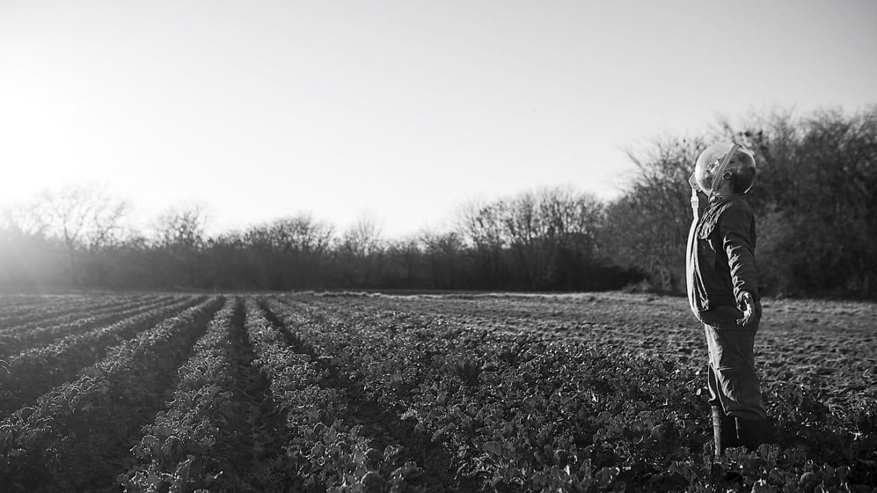 Fotograma de El perro que no calla (2021)