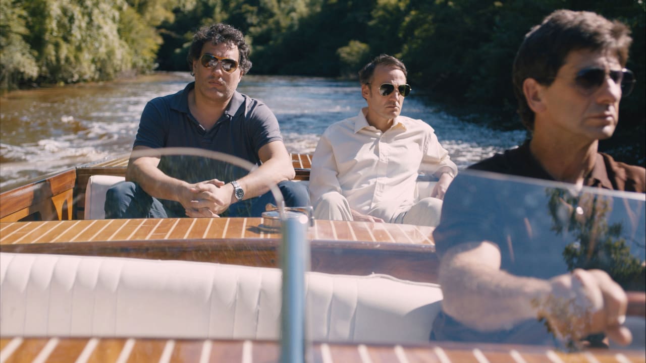 Fotograma de Azor (2022)