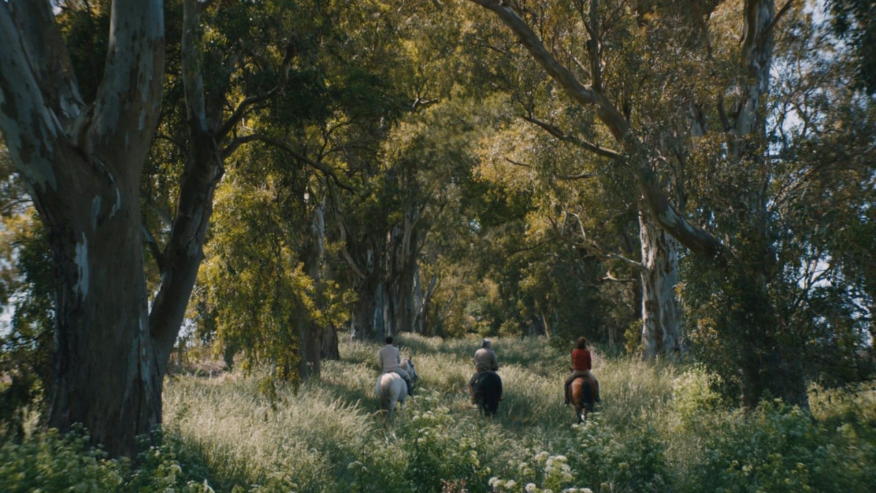 Fotograma de Azor (2022)