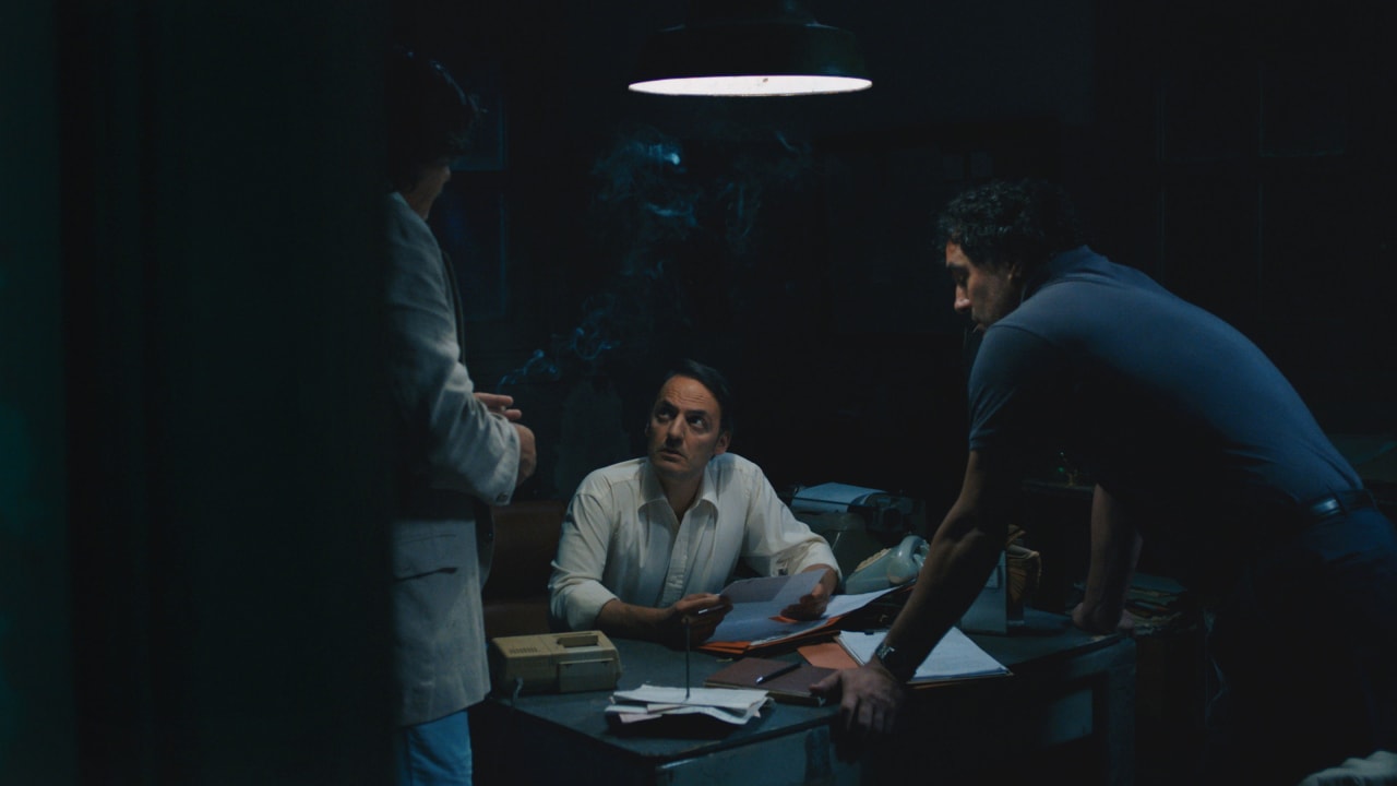 Fotograma de Azor (2022)