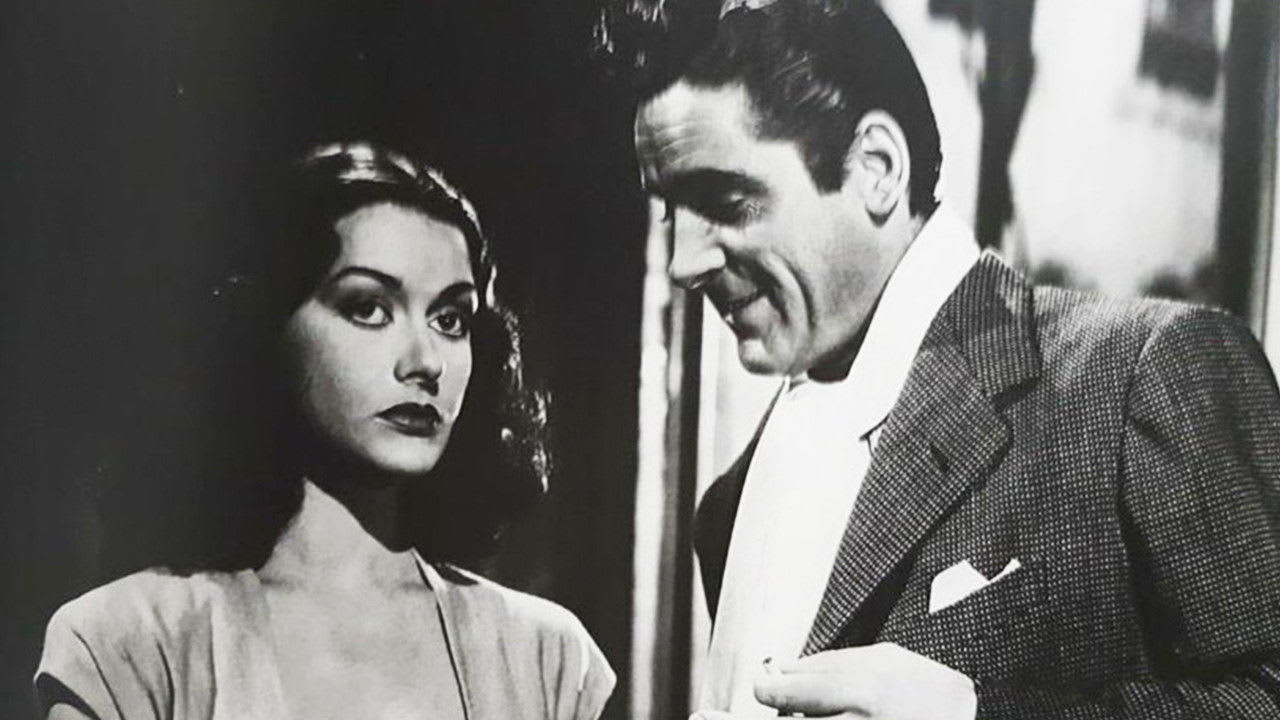 Fotograma de Juan Mondiola (1950)