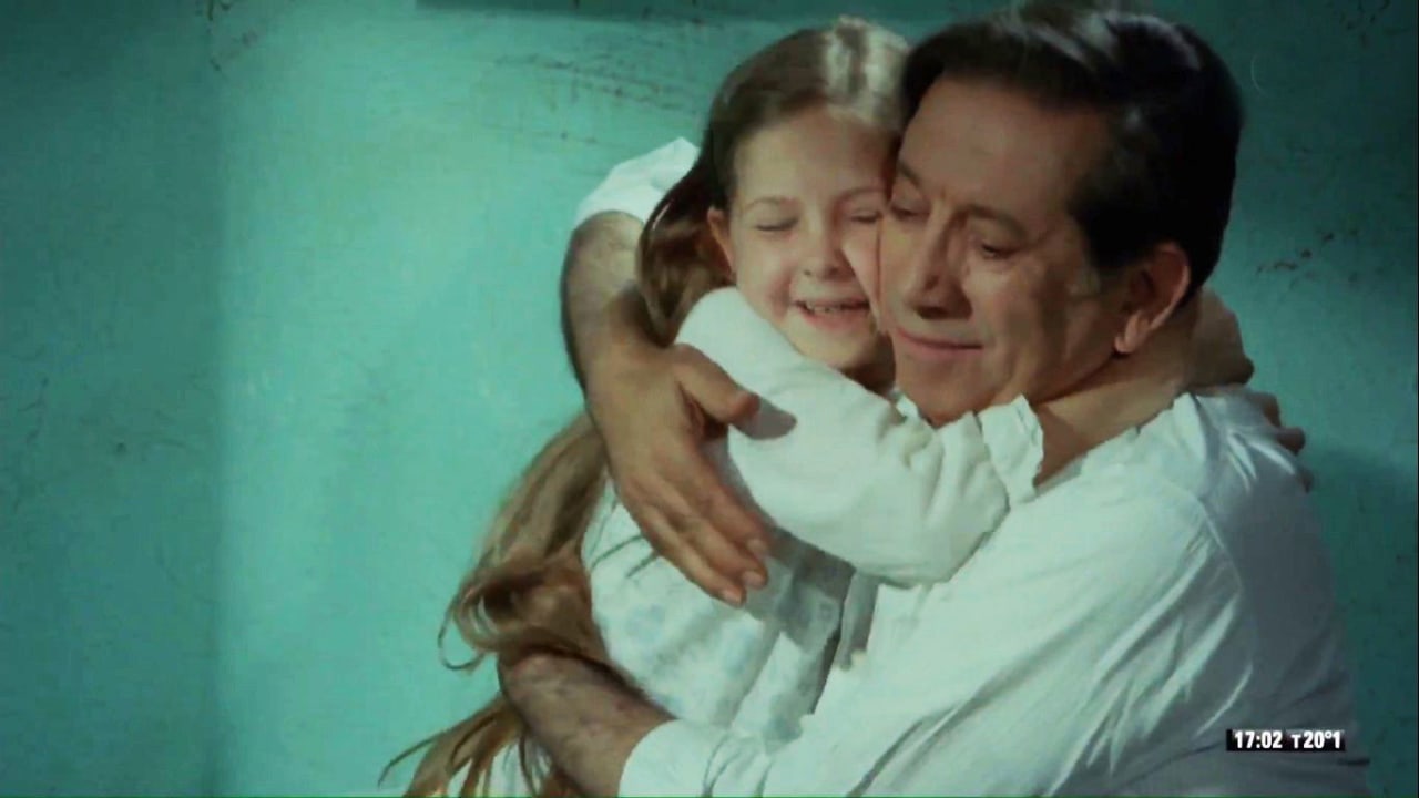 Fotograma de Un mundo de amor (1975)