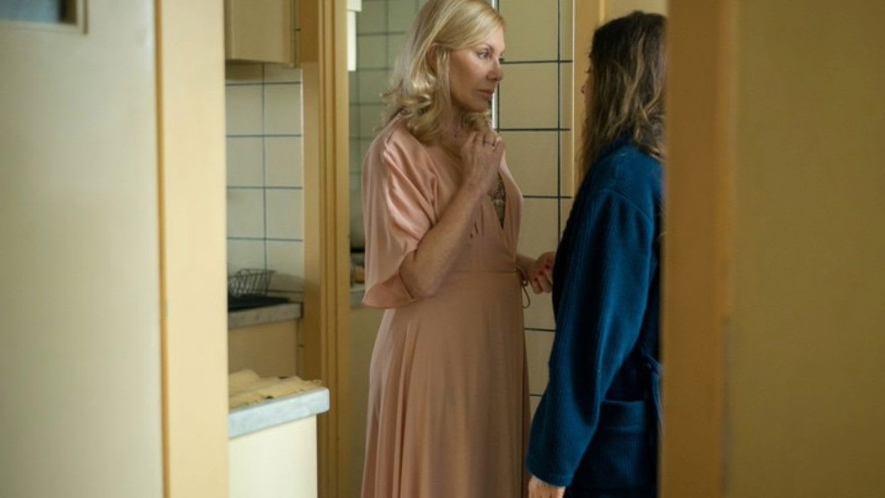 Fotograma de El prófugo (2021)