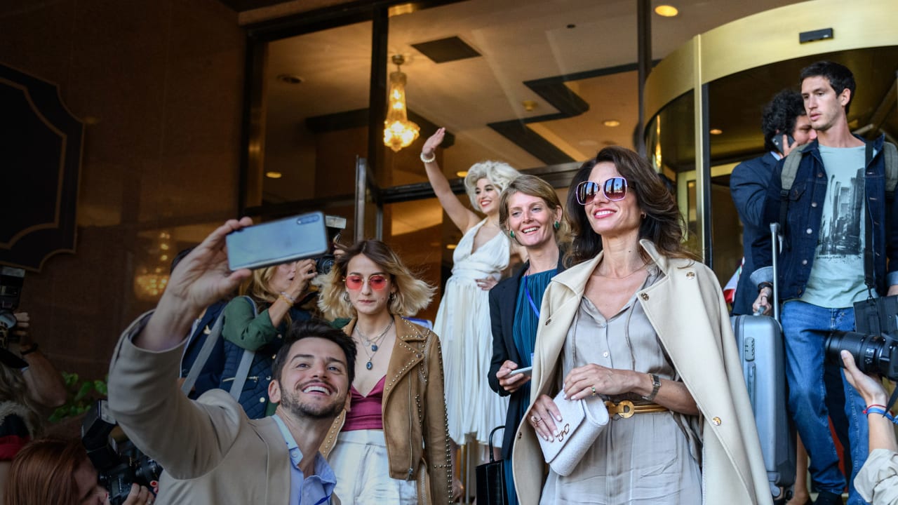 Fotograma de Noche americana (2022)