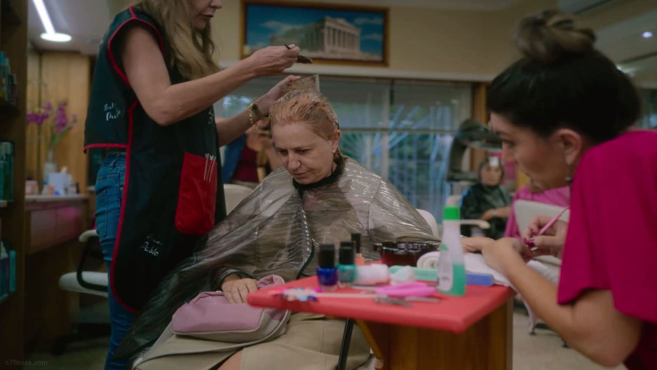 Fotograma de Elena sabe (2023)