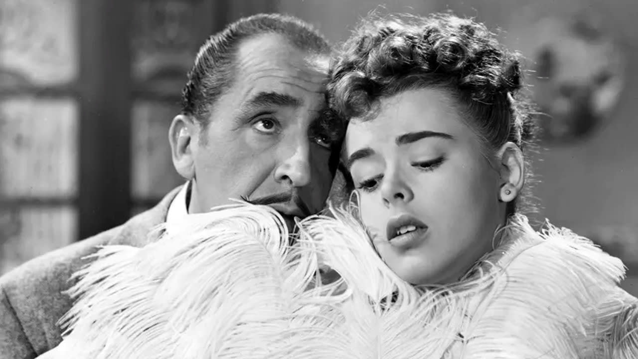 Fotograma de Las seis suegras de Barba Azul (1945)