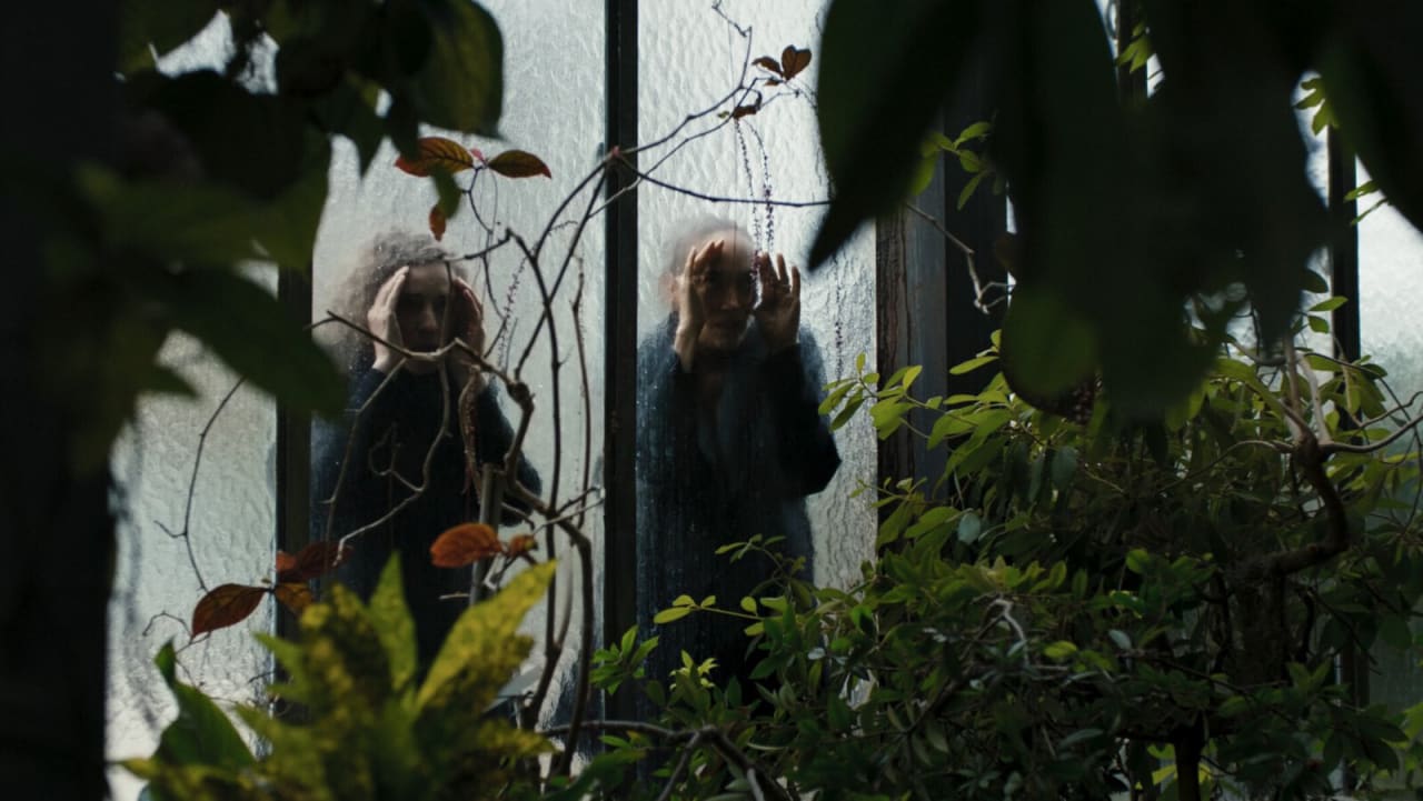 Fotograma de A Little Love Package (2023)